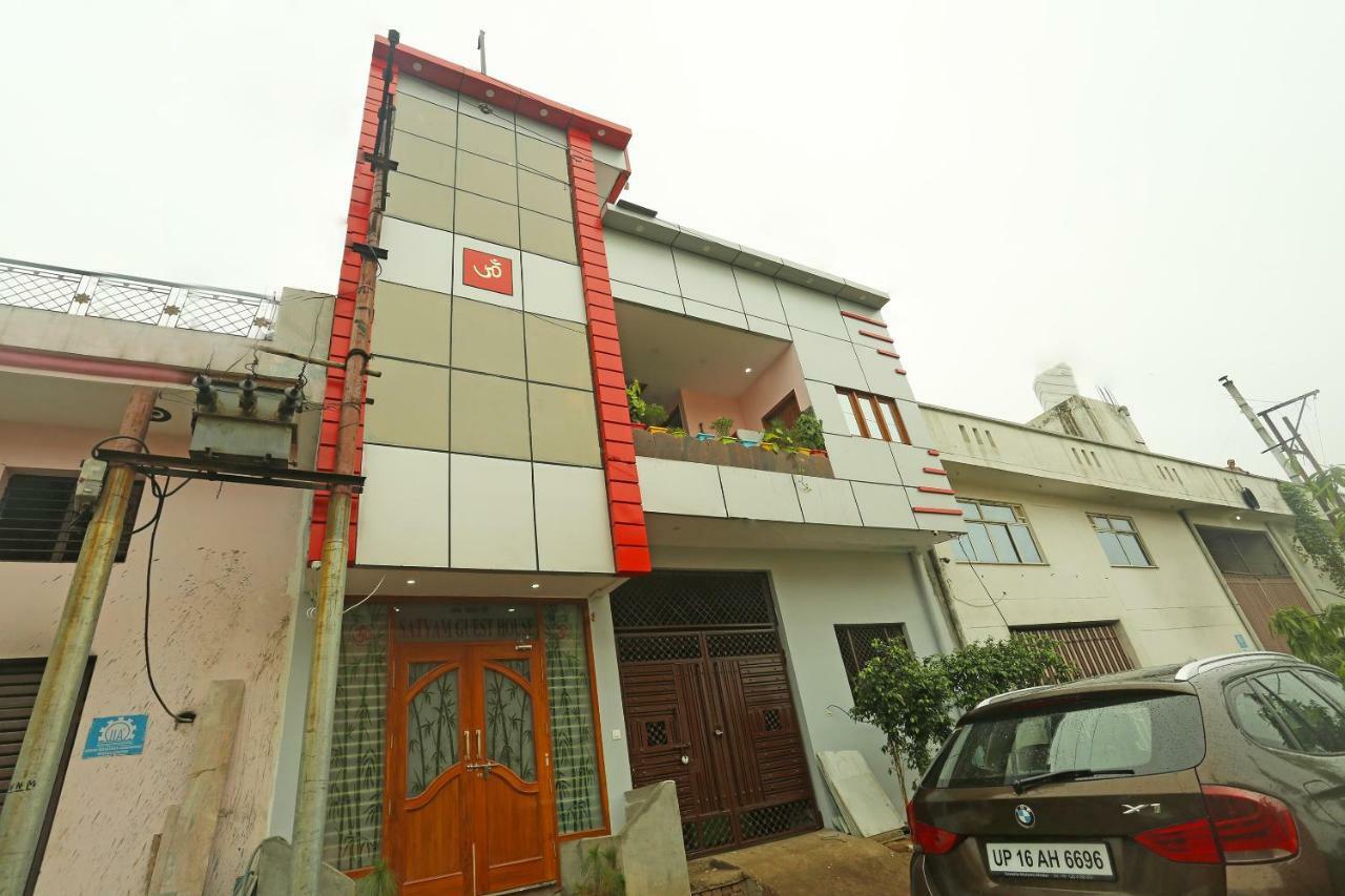 Hotel Oyo 18597 Satyam Meerut Exterior foto
